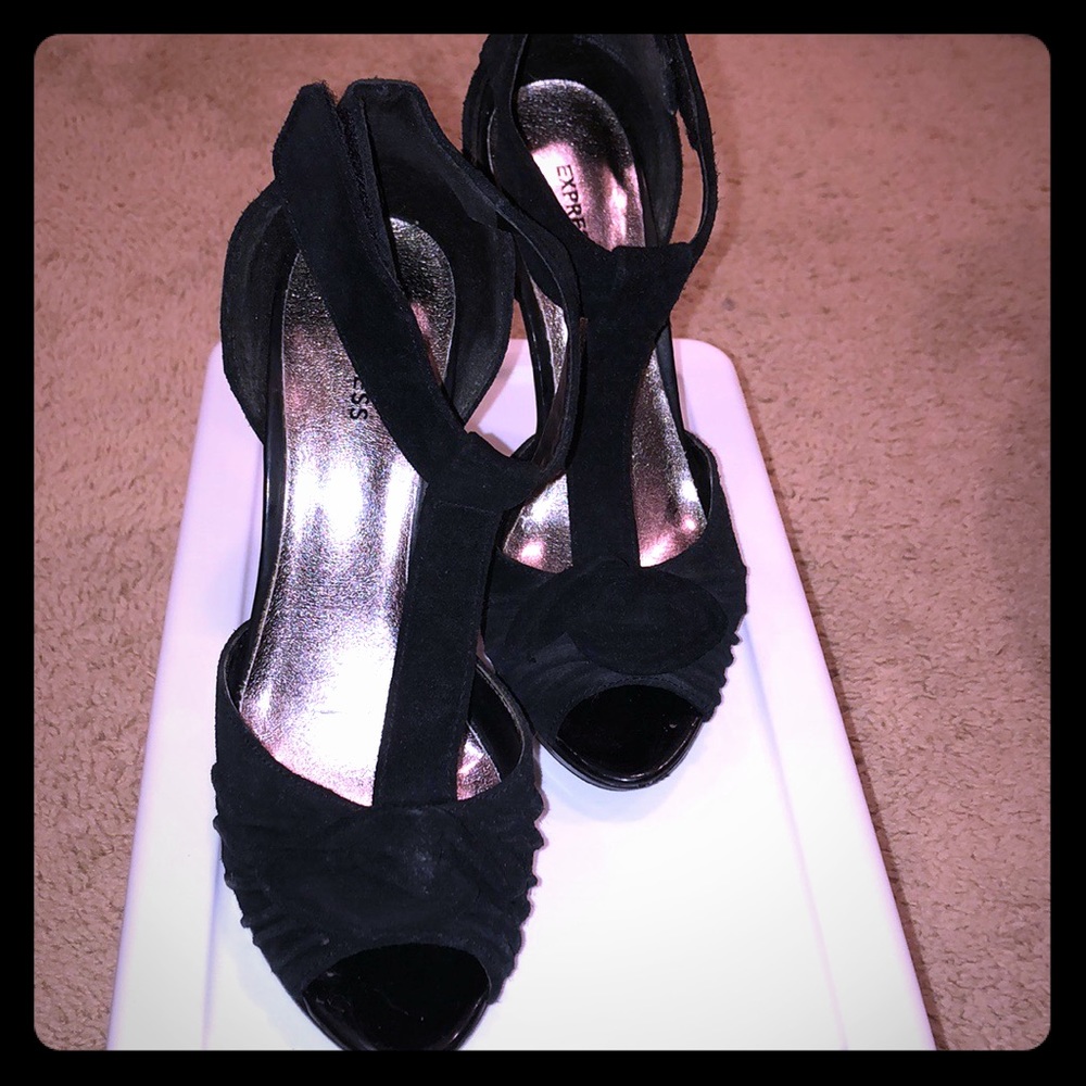 Peep toe suede heels